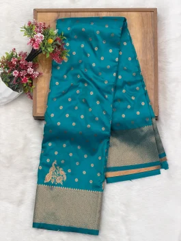 Kalanjali Peacock Paithani Morphankhi E12