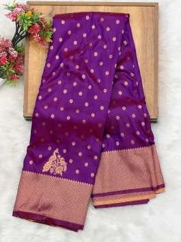 Kalanjali Peacock Magenta Paithani E12