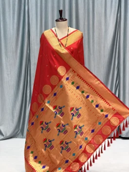 Self 14 Peacock Pallu Paithani Red K12