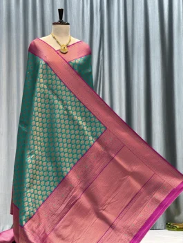 Soft Silk Kanchipuram Saree Peacock Green Y12